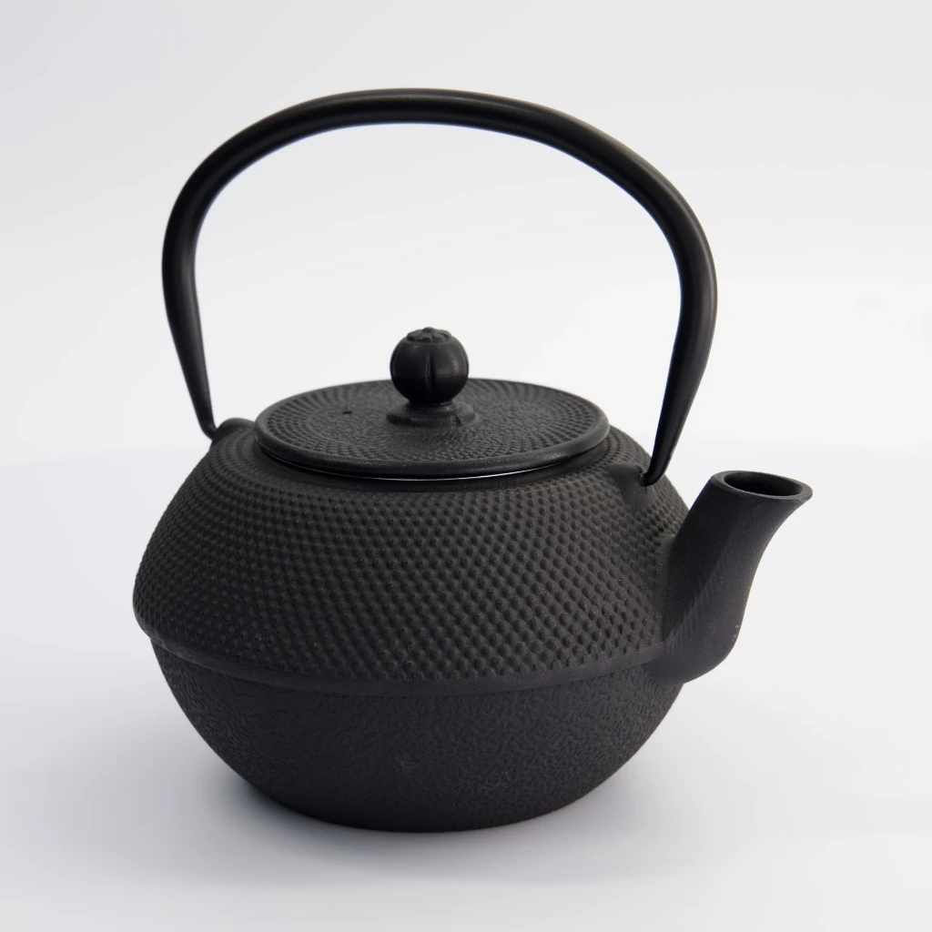 Gusseisenkanne 1200ml schwarz Box 1/8