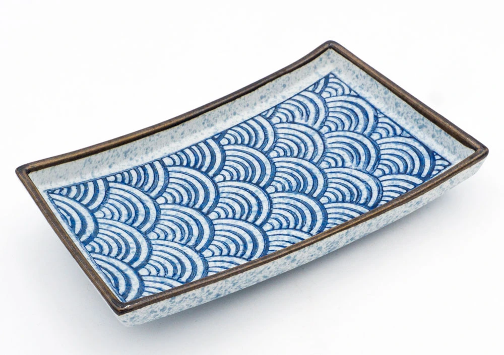 AOI NAMI Teller hochkantig 24,5x14x3