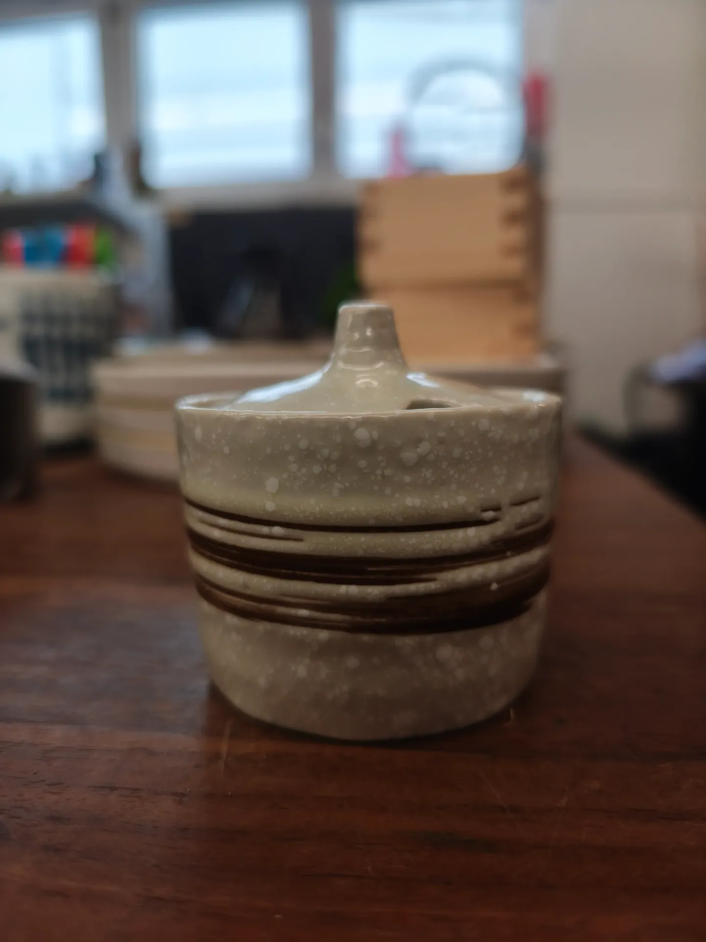 Wasabidose 7x6,5cm - weiß/braun