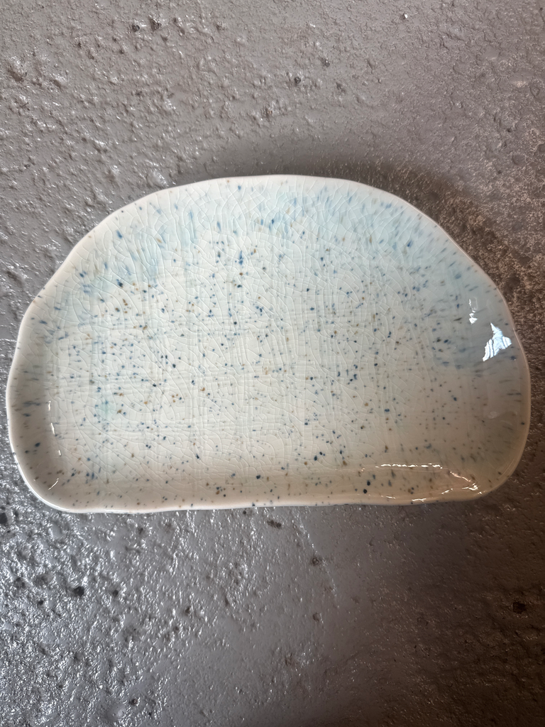 HALBMOND Teller 22x13,5x3 - blau/weiß