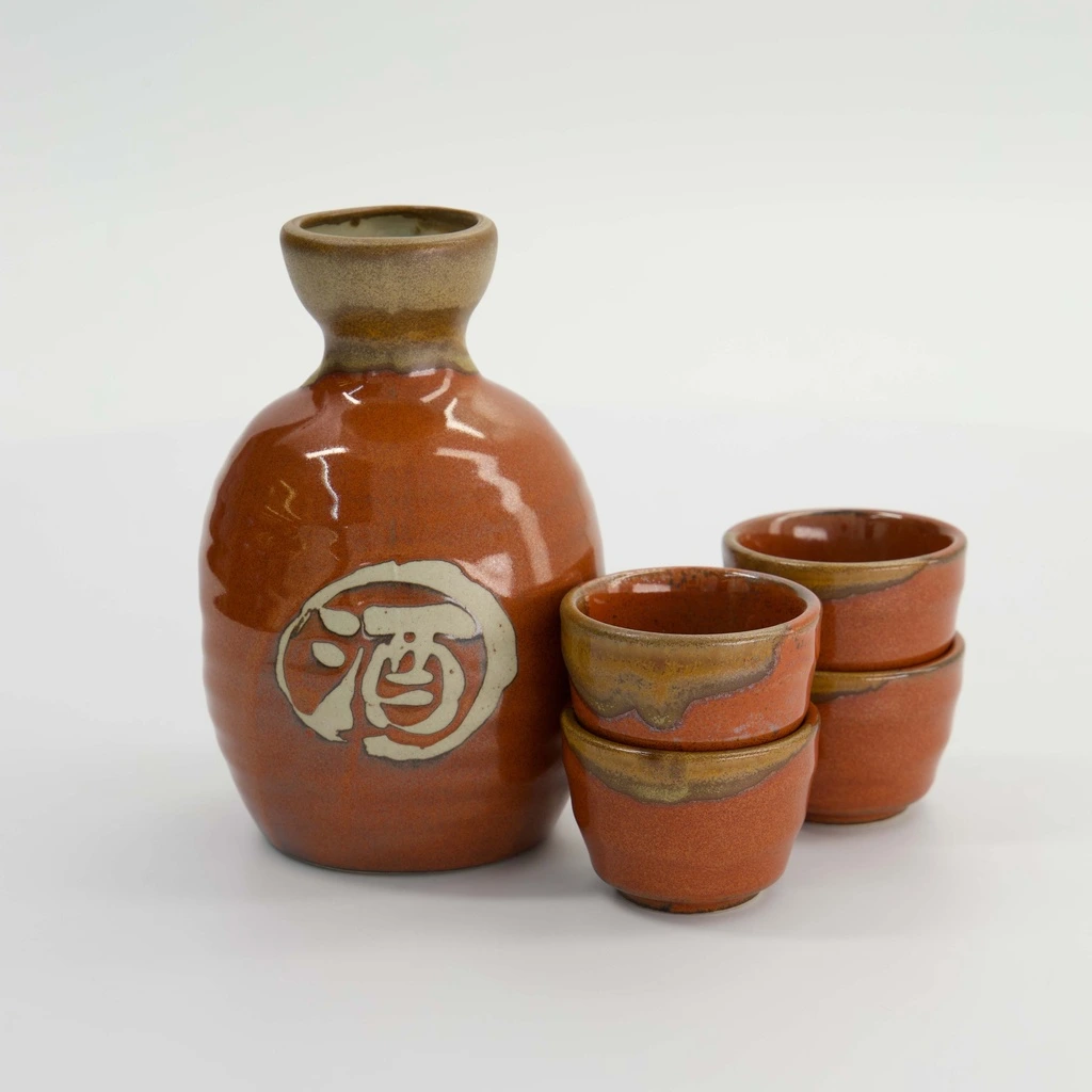 Sake Set 5-teilig 360ml + 40ml - rot Box 1/24