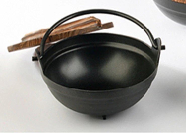 Alu Topf schwarz mit Griff D18